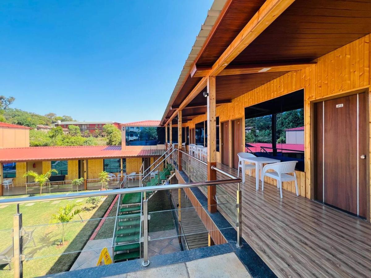 Arya Resort And Spa Mahābaleshwar Екстериор снимка